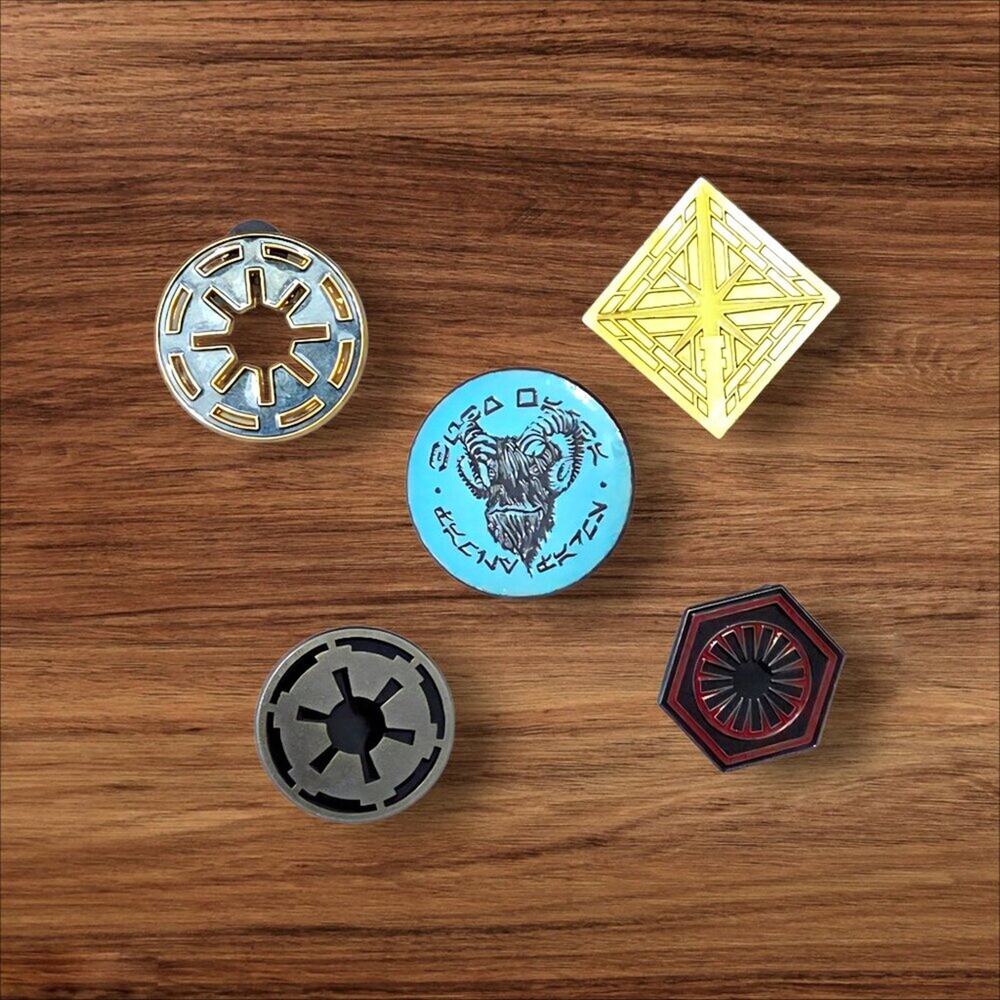 5 Star Wars Disney Parks Trading Pins, Plus 2 Bonus Pins